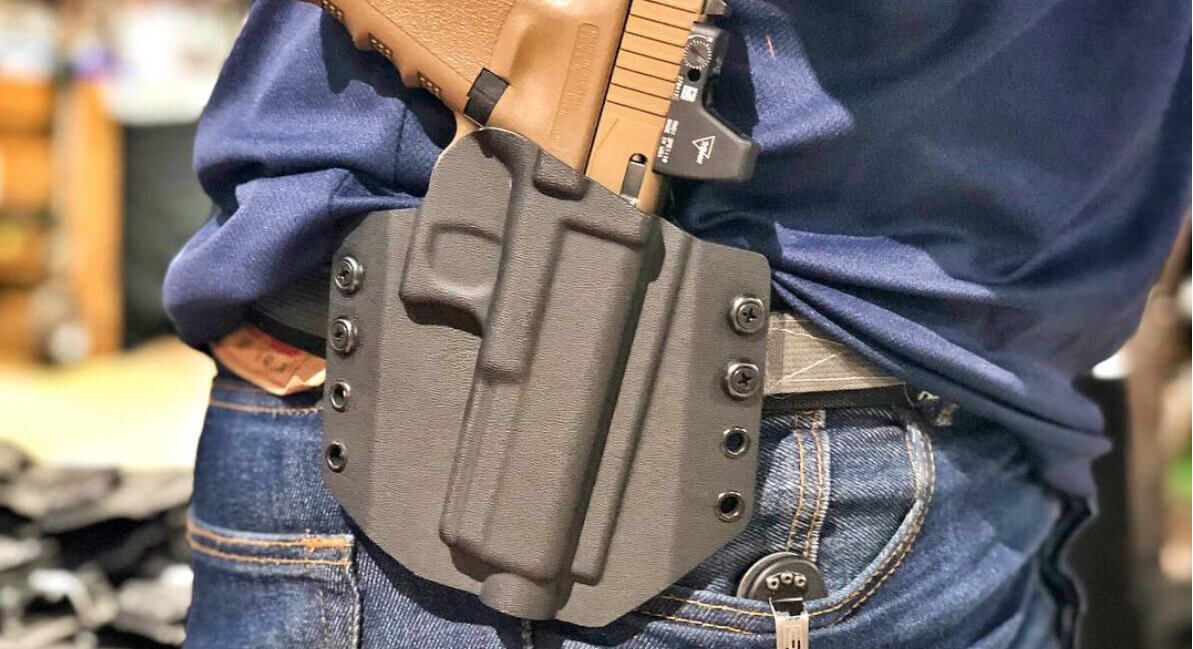 What are the Most Popular Types of Holsters for Concealed Carry? -  Incognito Concealment